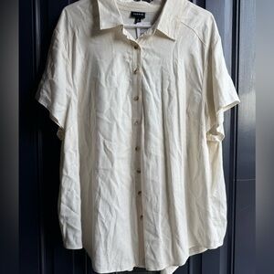 Torrid women’s Casual Cream Button Down Shirt